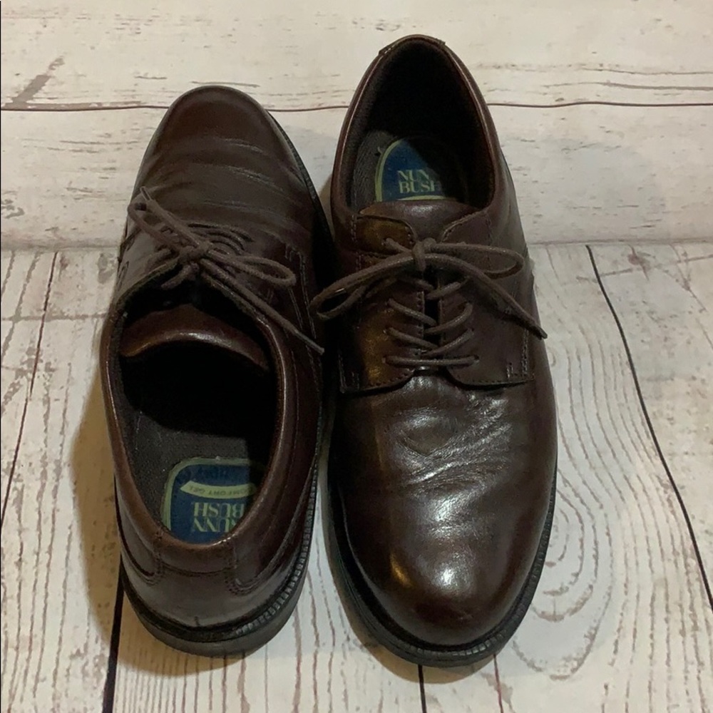 Nunn Bush Men’s brown dress shoes